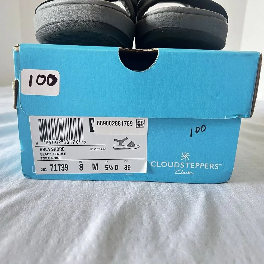 CLARKS Cloud Steppers Arla Shore Women’s Black Sandals Sz 8 Run Small